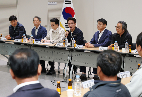 김민석 "벼 돌보듯 국정에도 관심·성원 부탁…100일까지 지켜봐달라"