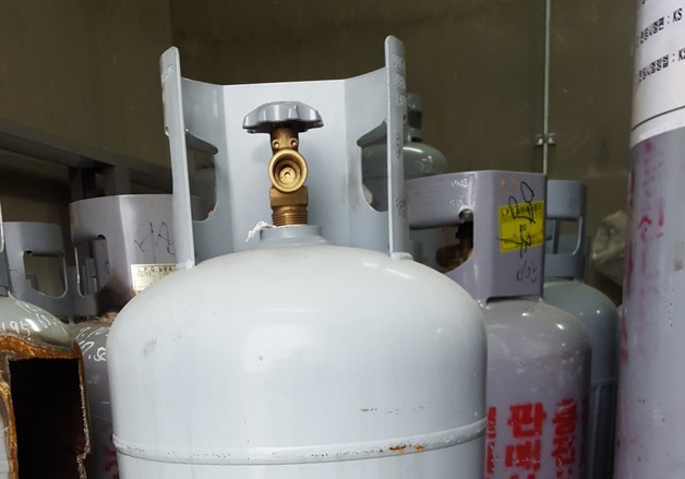 청주시, LPG 판매업소 용기 검사비 절반 지원…최대 250만원