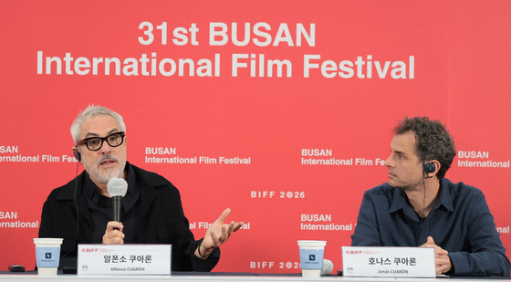 부산 찾은 알폰소·호나스 쿠아룬 감독 부자