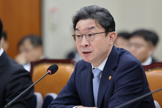 이억원 "단일 레버리지, 적법 절차 거쳐 도입…당시엔 필요했다"