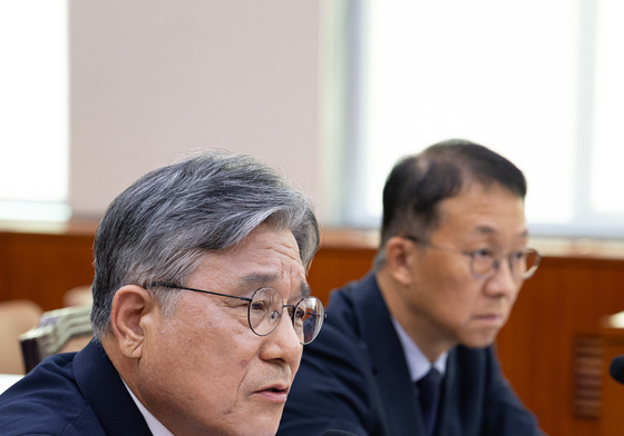 [국감] 답변하는 허민 국가유산청장