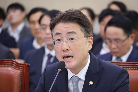 법무장관 대행 "김지용, 尹장모 재기수사 명령 쉽지 않았을 것"
