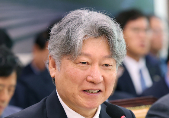 [국감] 답변하는 유정훈 도로공사 사장