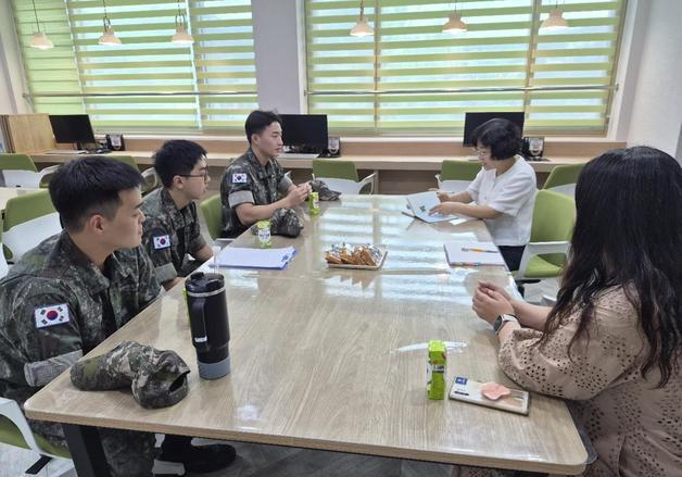 '해군 장병이 청소년 진로 멘토로'…동해시·1함대 재능나눔 운영
