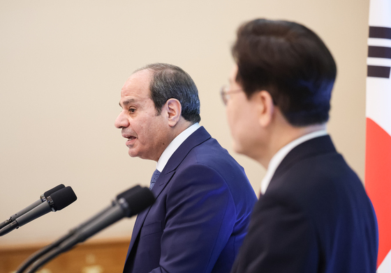 귱동언론발표 하는 알시시 대통령