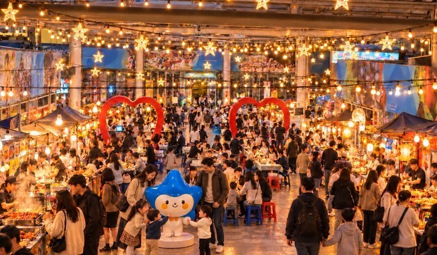 먹거리·버스킹·가요제 한가득…'경산 별찌 야시장' 11월 21일까지 개최