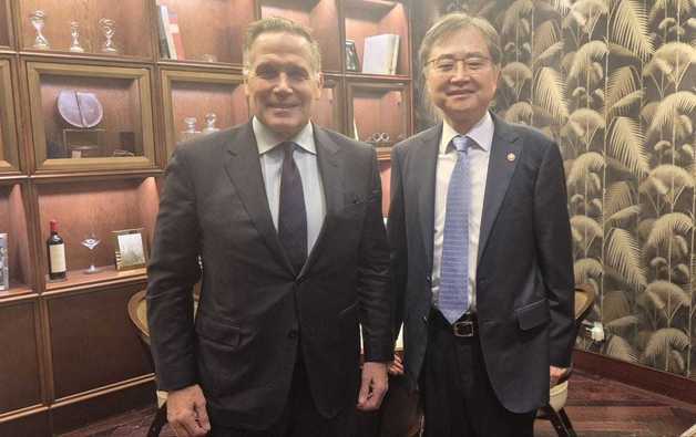 조현, 맥코믹 美 상원의원에 조선·원자력·안보 협력 지원 당부