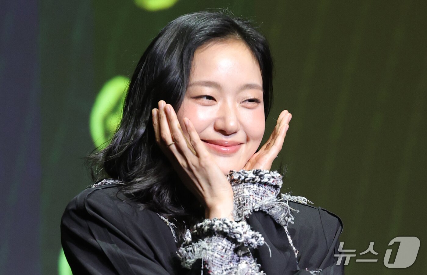 김고은, BIFF에 핀 꽃