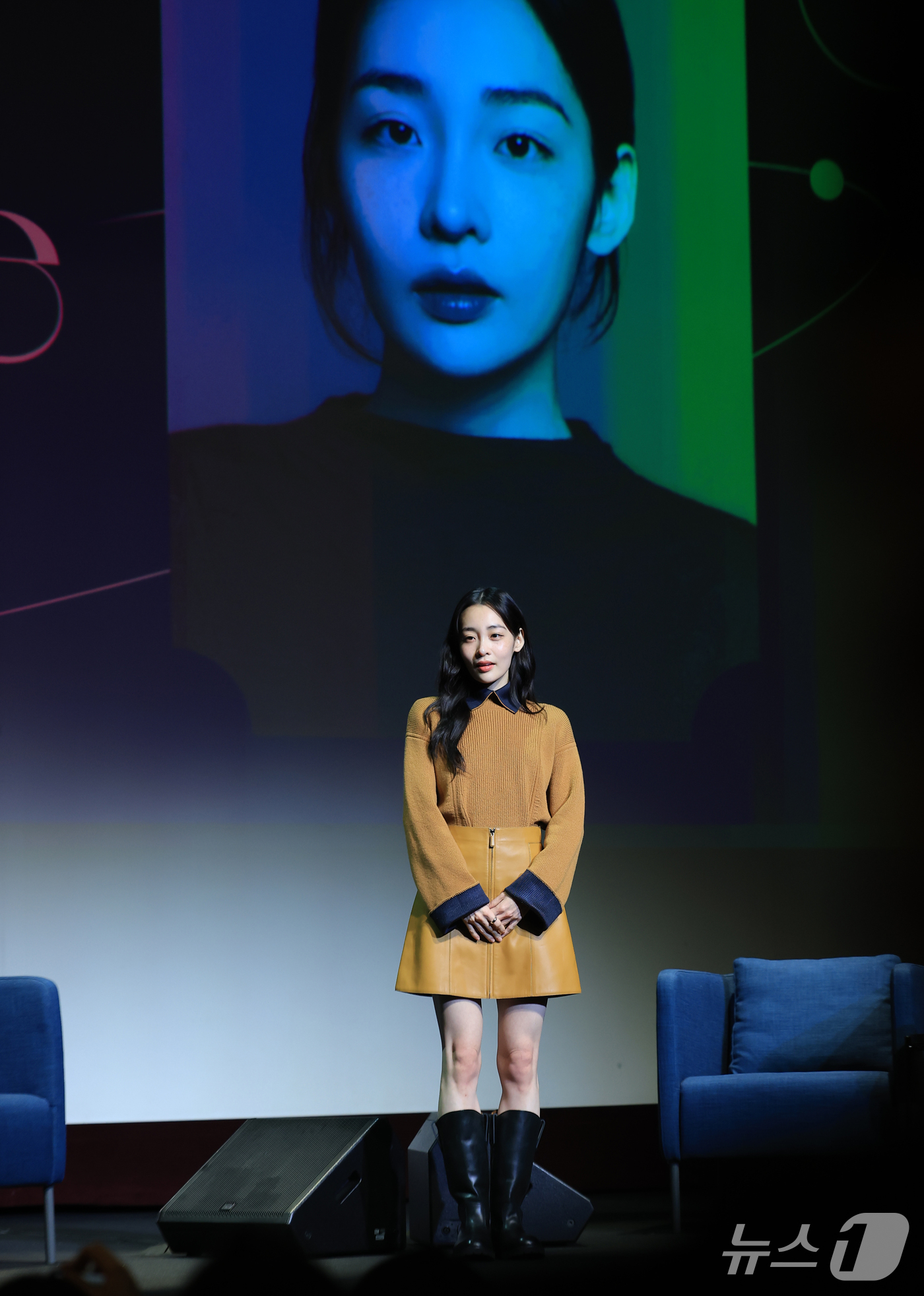 (부산=뉴스1) 권현진 기자 = 배우 김민하가 8일 부산 해운대구 신세계백화점 센텀시티 문화홀에서 열린 액터스 하우스 행사에 참석해 포즈를 취하고 있다. 2026.10.8/뉴스1