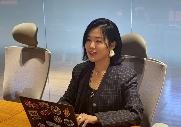 "저가 패션 꼬리표 뗐죠"…지그재그, 디자이너 브랜드로 변신