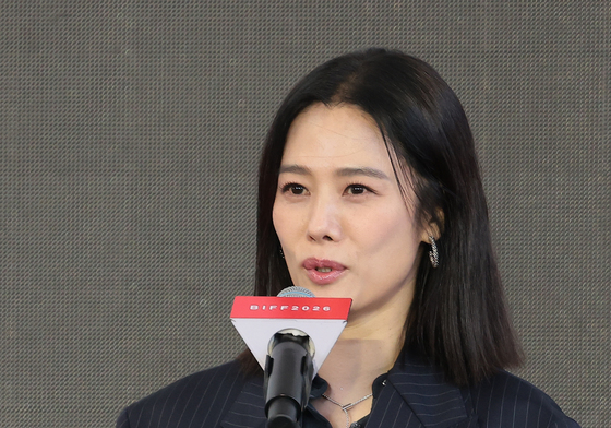 관객과 소통하는 김현주