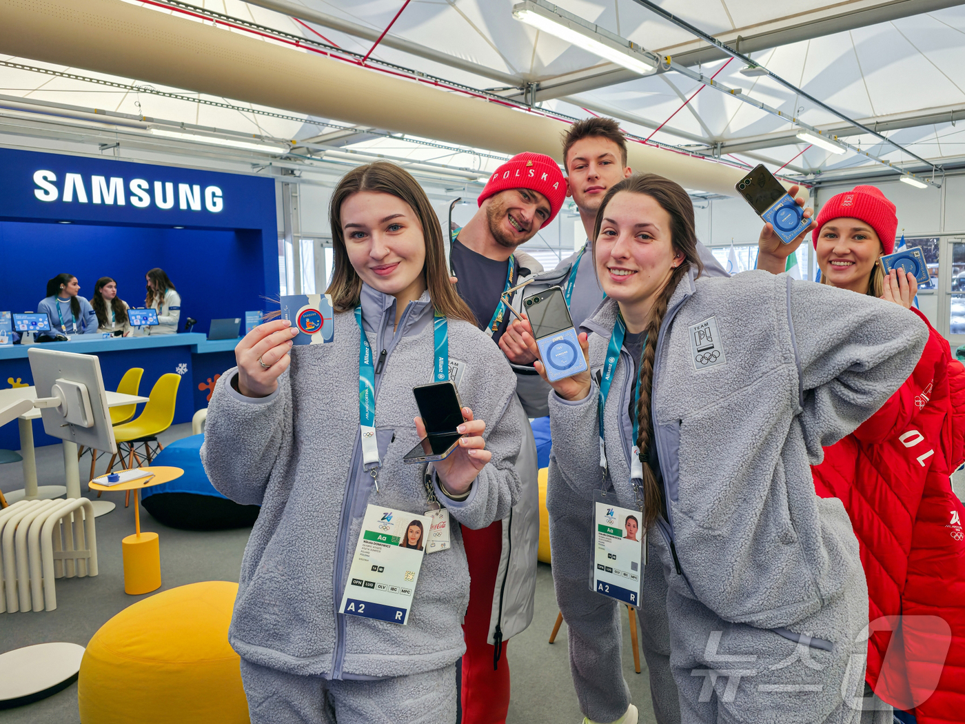 (서울=뉴스1) = 삼성전자가 지난달 30일부터 2026 밀라노 코르티나 동계올림픽 개막을 앞두고 국제올림픽위원회(IOC)와 협력하여 올림픽·패럴림픽 선수촌에서 경기 참가 선수를 …