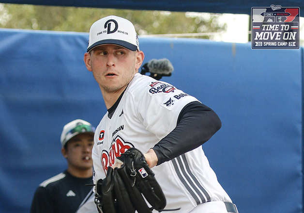 두산 돌아온 플렉센, 첫 불펜 피칭…김원형 "6년 전보다 더 좋아"