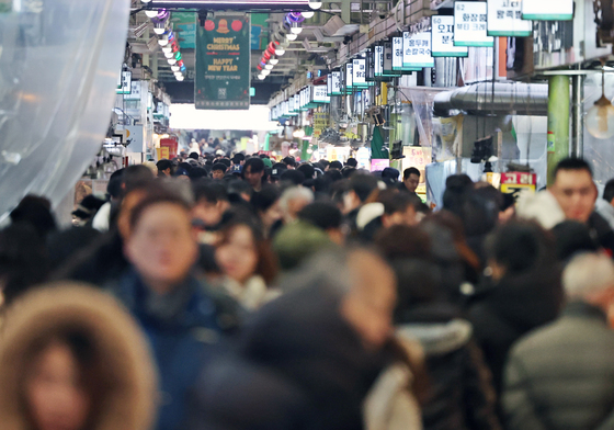 '설 대목이 왔어요'…소상공인·전통시장 경기전망 상승에 '기대'