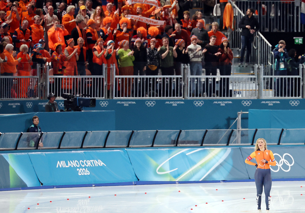 기뻐하는 유타 레이르담