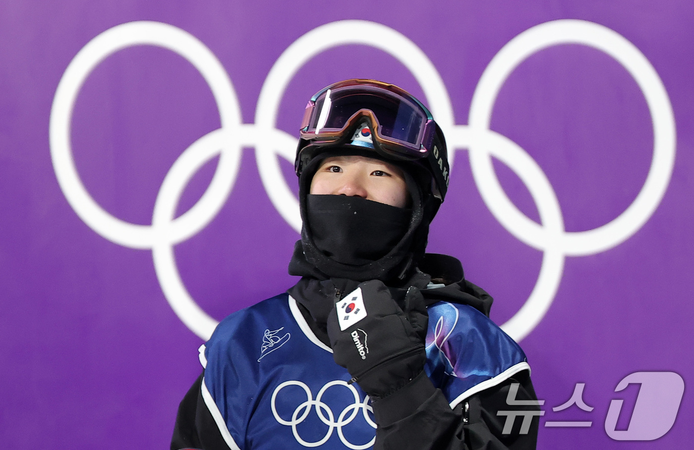 (리비뇨=뉴스1) 김성진 기자 = 스노보드 유승은이 9일(현지시간) 이탈리아 리비뇨 스노파크에서 열린 2026 밀라노·코르티나담페초 동계올림픽 스노보드 여자 빅에어 결선에서 3차 …