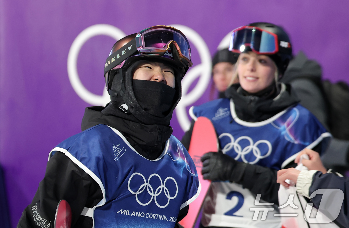 (리비뇨=뉴스1) 김성진 기자 = 스노보드 유승은이 9일(현지시간) 이탈리아 리비뇨 스노파크에서 열린 2026 밀라노·코르티나담페초 동계올림픽 스노보드 여자 빅에어 결선 3차시기를 …