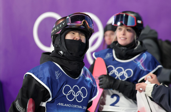 아쉬움 표하는 유승은