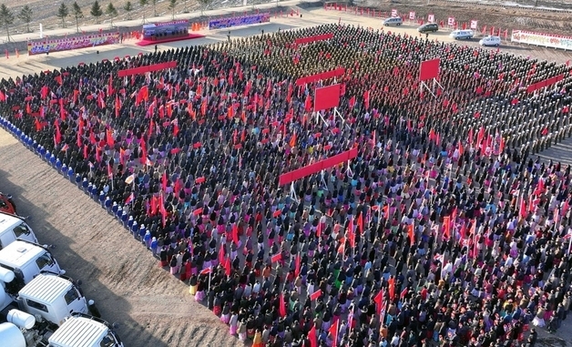 김정은 역점사업 '지방 건설' 올해 사업 대상 20곳 확정