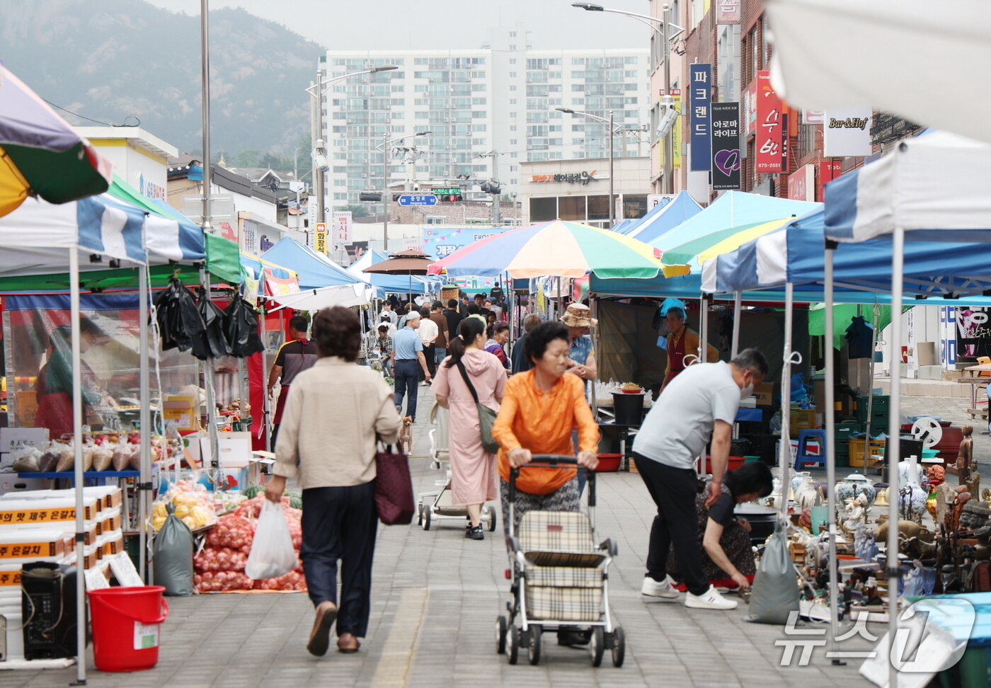 본문 이미지 - 오일장 일주년 행사 모습(태안군 제공. 재판매 및 DB금지)2026.2.10/뉴스1