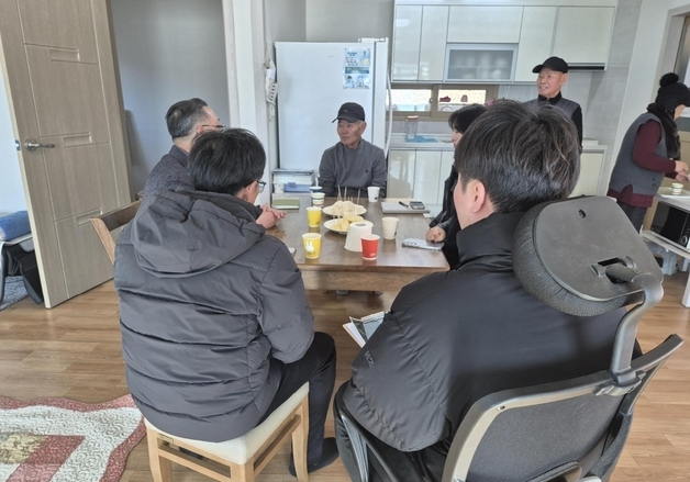 "화재 초동 대응"…춘천 오지마을에 대형 소화기·고압 살수기 우선 보급