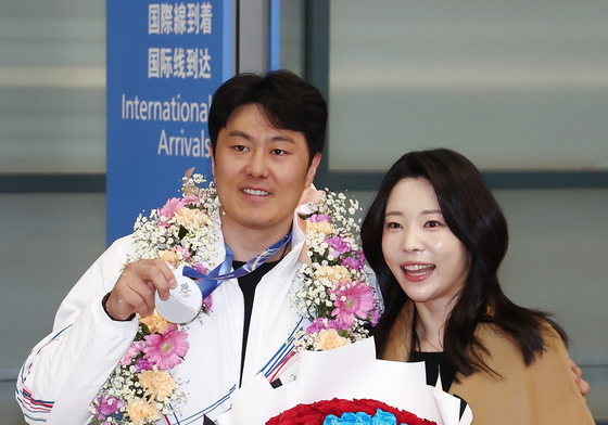 금의환향 김상겸, 사랑하는 아내와 함께