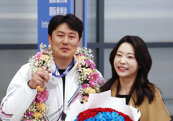 금의환향 김상겸, 사랑하는 아내와 함께