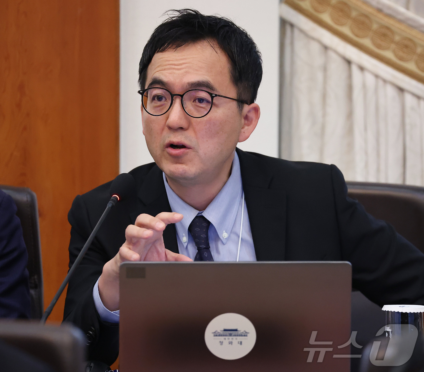 (서울=뉴스1) 허경 기자 = 구자현 검찰총장 직무대행이 10일 청와대에서 열린 국무회의에서 발언을 하고 있다. 2026.2.10/뉴스1