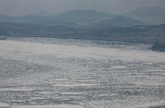 남북관계 경색 속 개성공단 가동 중단 10년