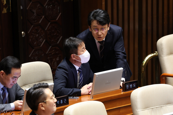 대화 나누는 한병도·천준호