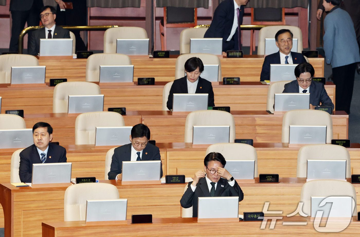 (서울=뉴스1) 이승배 기자 = 10일 서울 여의도 국회에서 열린 제432회국회(임시회) 경제에 관한 대정부 질문에서 김민석 국무총리를 비롯한 국무위원들이 자리해 있다. 2026. …