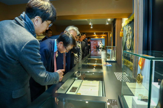 한남대 개교 70주년 '한남기독교전시관' 개관…희귀자료 전시