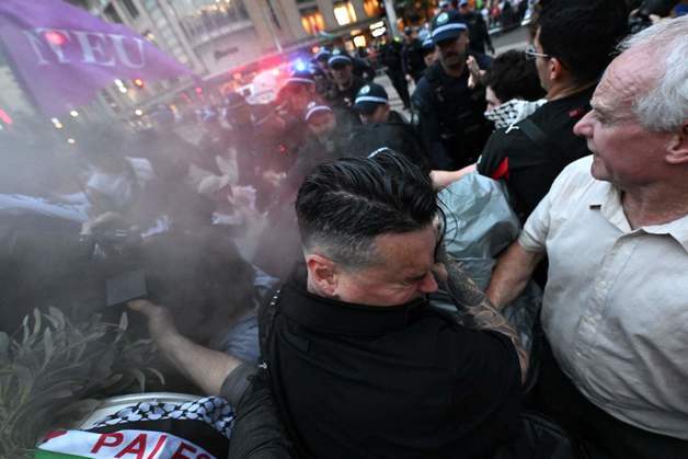 호주 총리, 이스라엘 대통령 반대시위 강제진압…"참담하나 불가피"