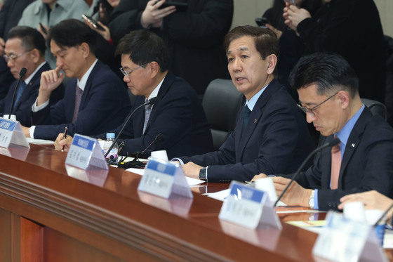 간담회 발언하는 황성엽 금융투자협회장