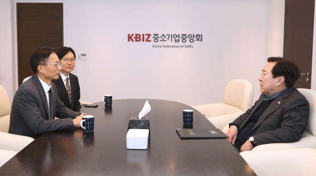 [단신]김용선 지식재산처장, 중소기업중앙회 방문
