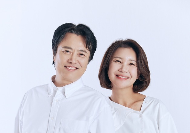 서현철·정재은 부부, 유튜브로 대박…2주만에 구독자 11만명 돌파