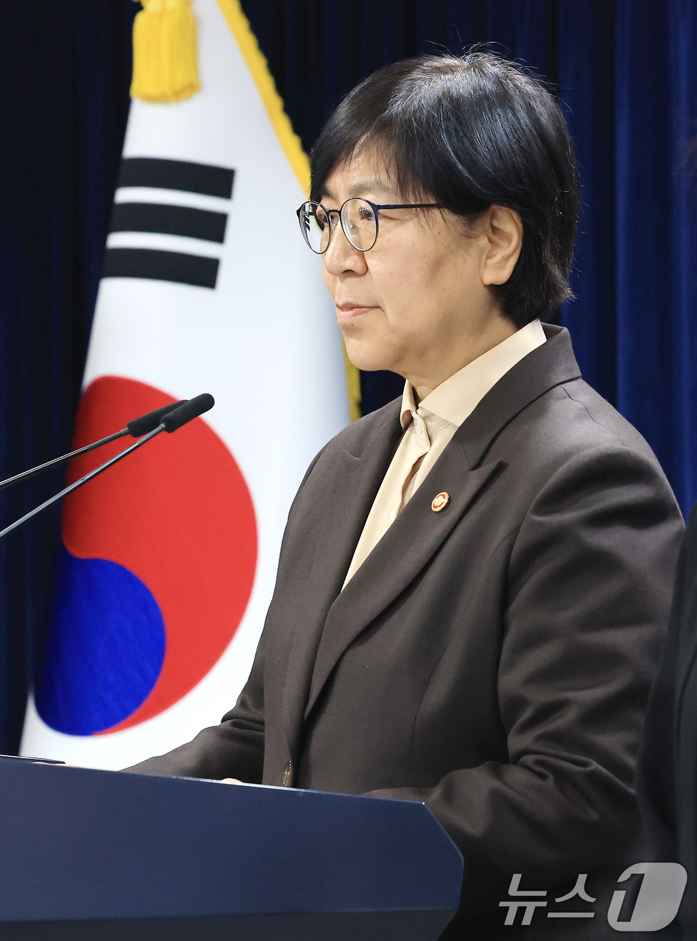 (서울=뉴스1) 임세영 기자 = 정은경 보건복지부 장관이 10일 서울 종로구 정부서울청사에서 의사인력 양성규모 관련 브리핑을 하고 있다. 2026.2.10/뉴스1