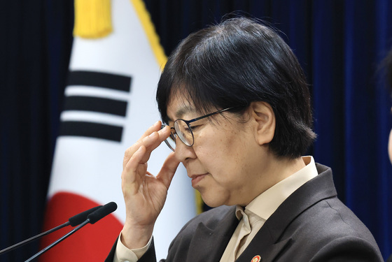 의사인력 양성규모 발표 나선 정은경 장관