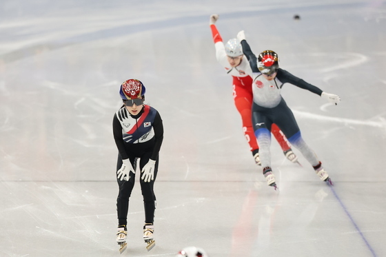 경기 앞두고 몸푸는 김길리