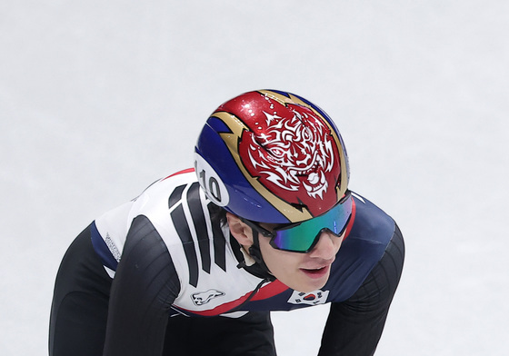 '혼성계주 충돌 탈락' 아쉬움 삼킨 황대헌 "긴 대회…남은 경기 잘할 것"[올림픽]