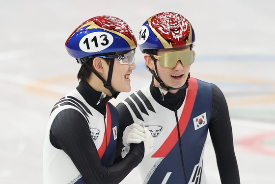 기뻐하는 임종언·신동민