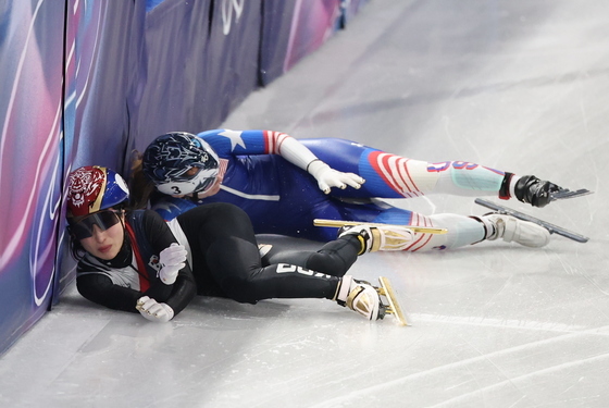"얼음 무르다" 쇼트트택 선수들 지적에…조직위 "품질 문제 없어"[올림픽]