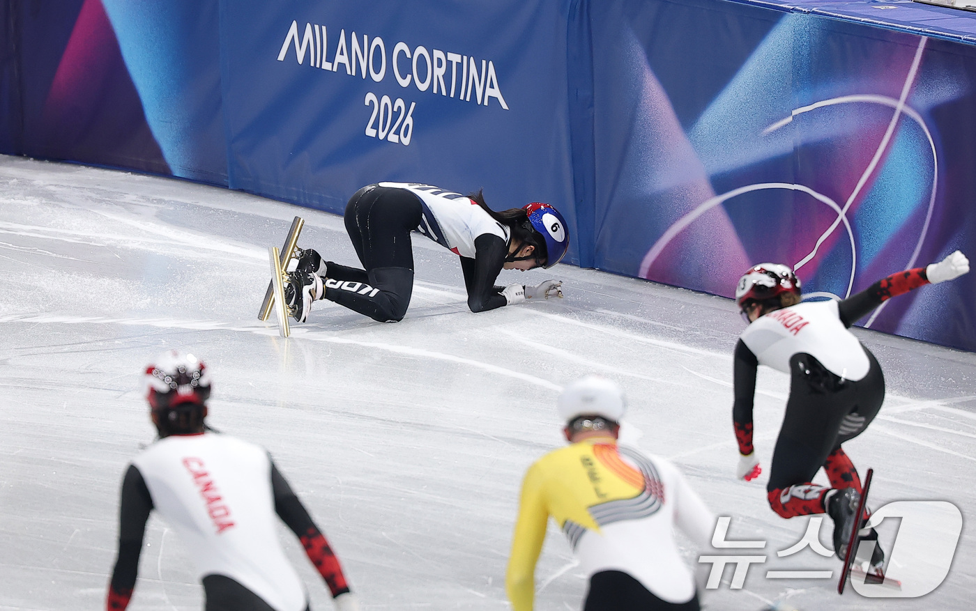 (밀라노=뉴스1) 김성진 기자 = 쇼트트랙 대표팀 김길리가 10일(현지시간) 이탈리아 밀라노 아이스 스케이팅 아레나에서 열린 2026 밀라노·코르티나담페초 동계올림픽 쇼트트랙 혼성 …