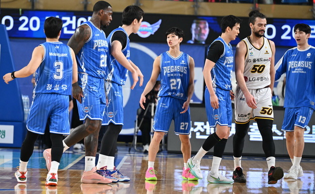 프로농구 최하위 가스공사, 선두 LG 꺾고 7연패 탈출