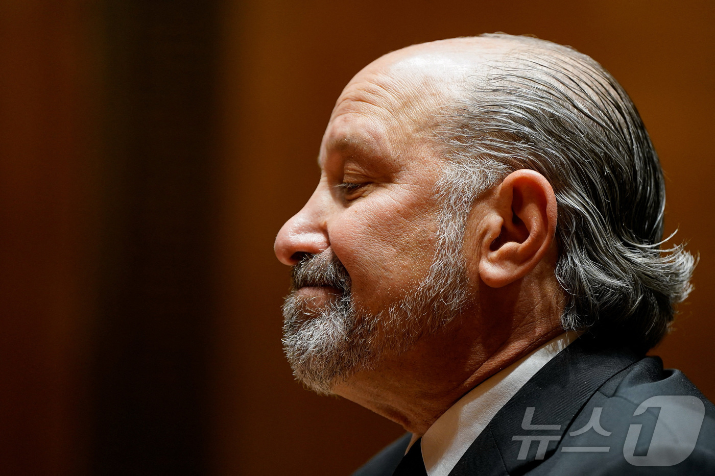 (워싱턴DC 로이터=뉴스1) 류정민 특파원 = 하워드 러트닉 미국 상무부 장관이 10일(현지시간) 워싱턴DC 의사당에서 열린 상원 세출위원회 산하 소위원회 청문회에 출석, 답변 도 …