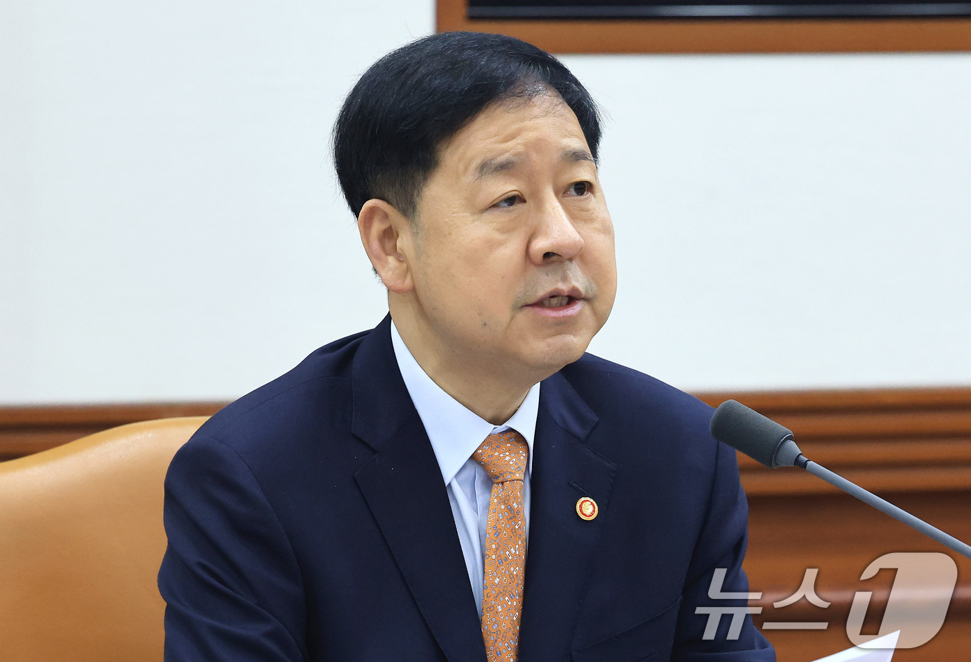 (서울=뉴스1) 임세영 기자 = 구윤철 경제부총리 겸 재정경제부 장관이 11일 서울 종로구 정부서울청사에서 열린 민생물가 특별관리 관계장관 TF 회의에서 모두발언을 하고 있다. 2 …