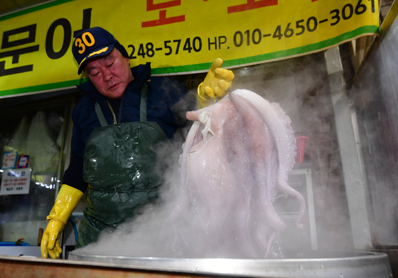 설 차례용 문어