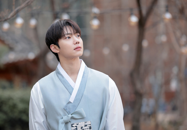 '스프링 피버' 조준영 "작품 본 친척 많아…설에 감사드릴 것" [한복인터뷰]①