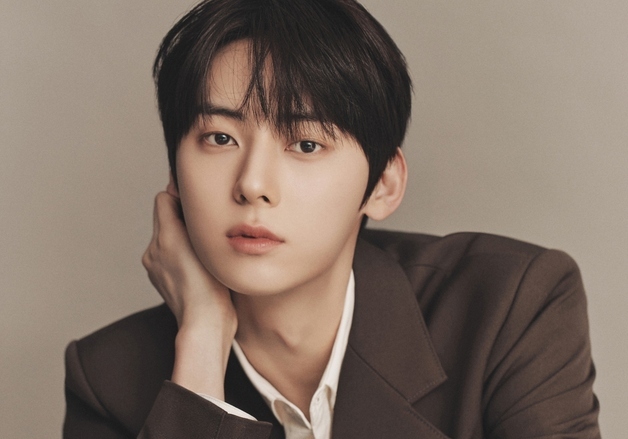 제대 이후 열일하는 황민현…깜짝 신곡으로 올라운더 정점 [N이슈]