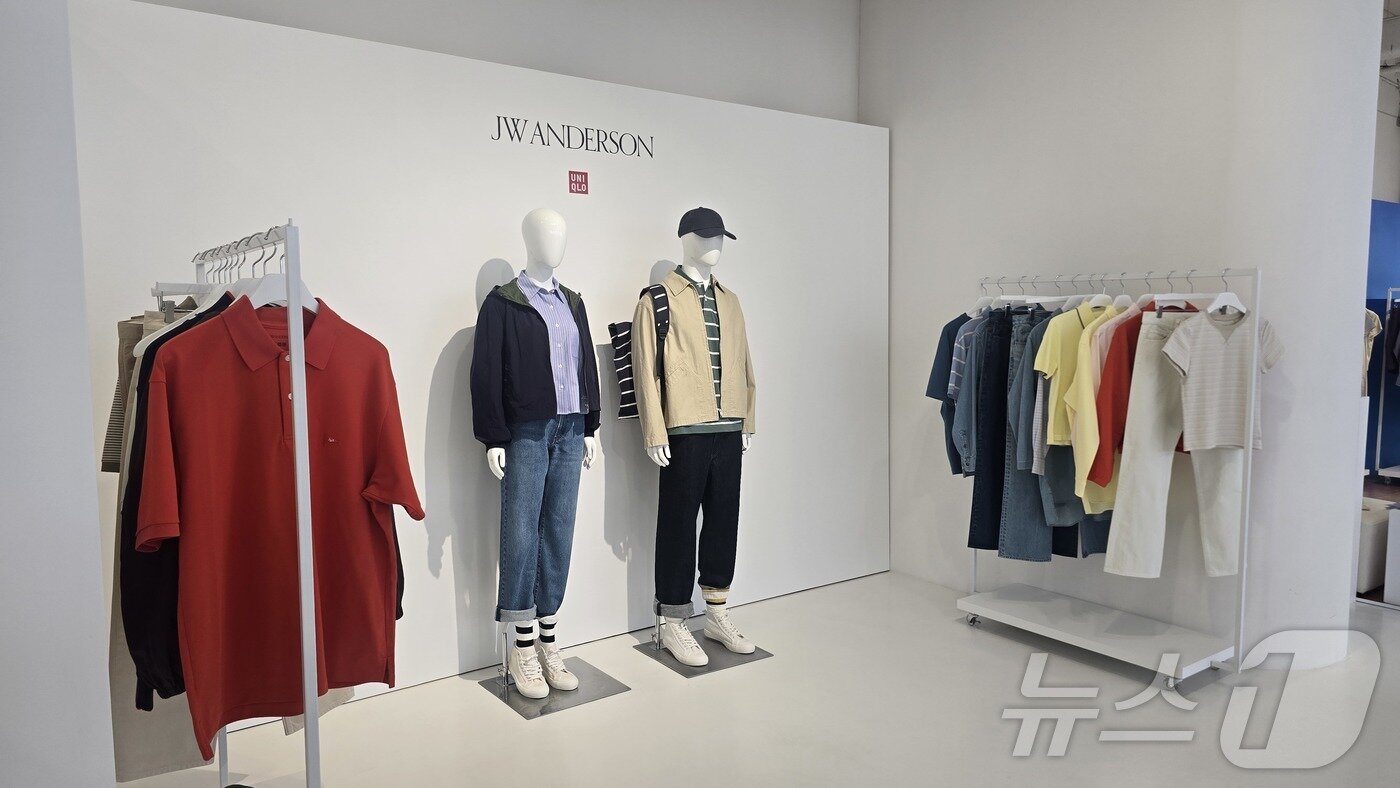 본문 이미지 - 유니클로 26SS 시즌 컬렉션 프리뷰 행사장 모습. ⓒ 뉴스1 최소망 기자